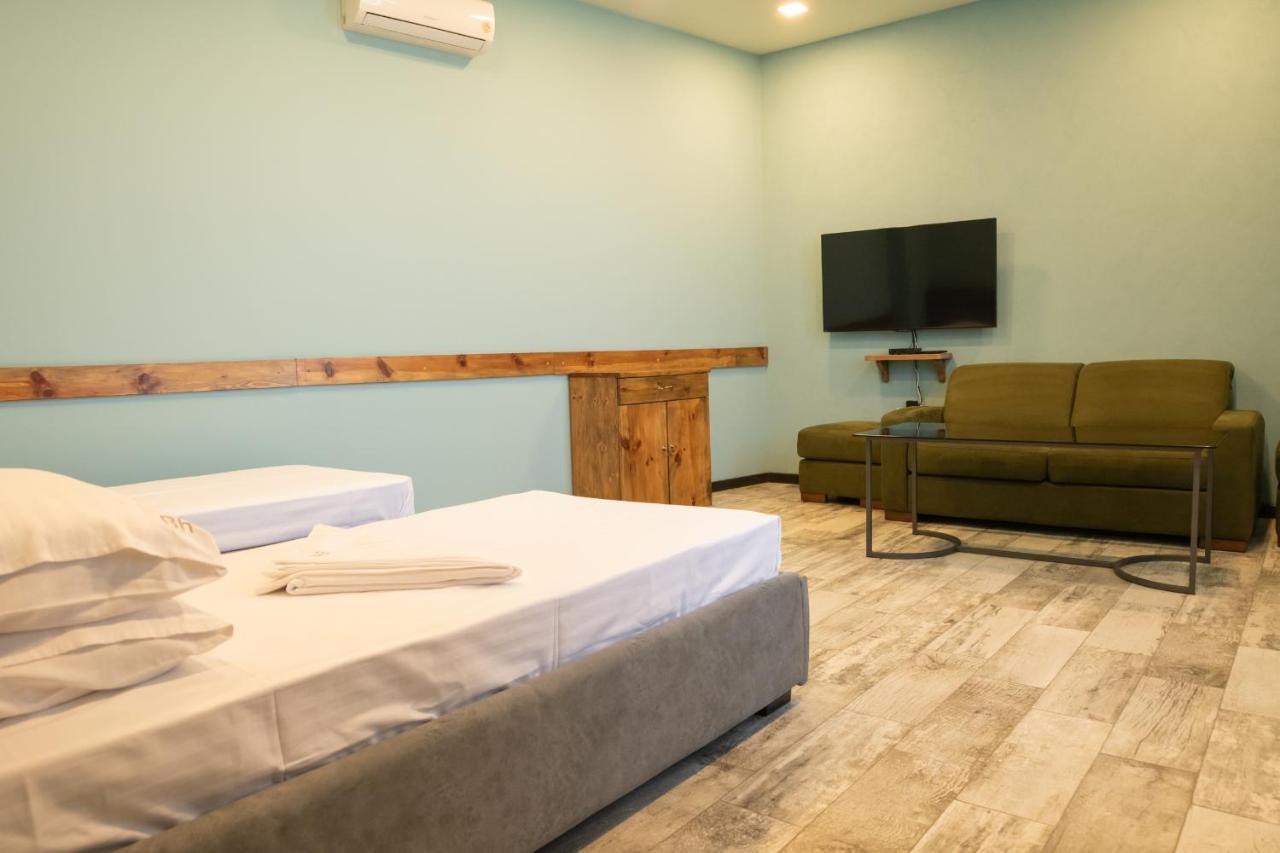 B H Y Guesthouse In Erywań Zewnętrze zdjęcie
